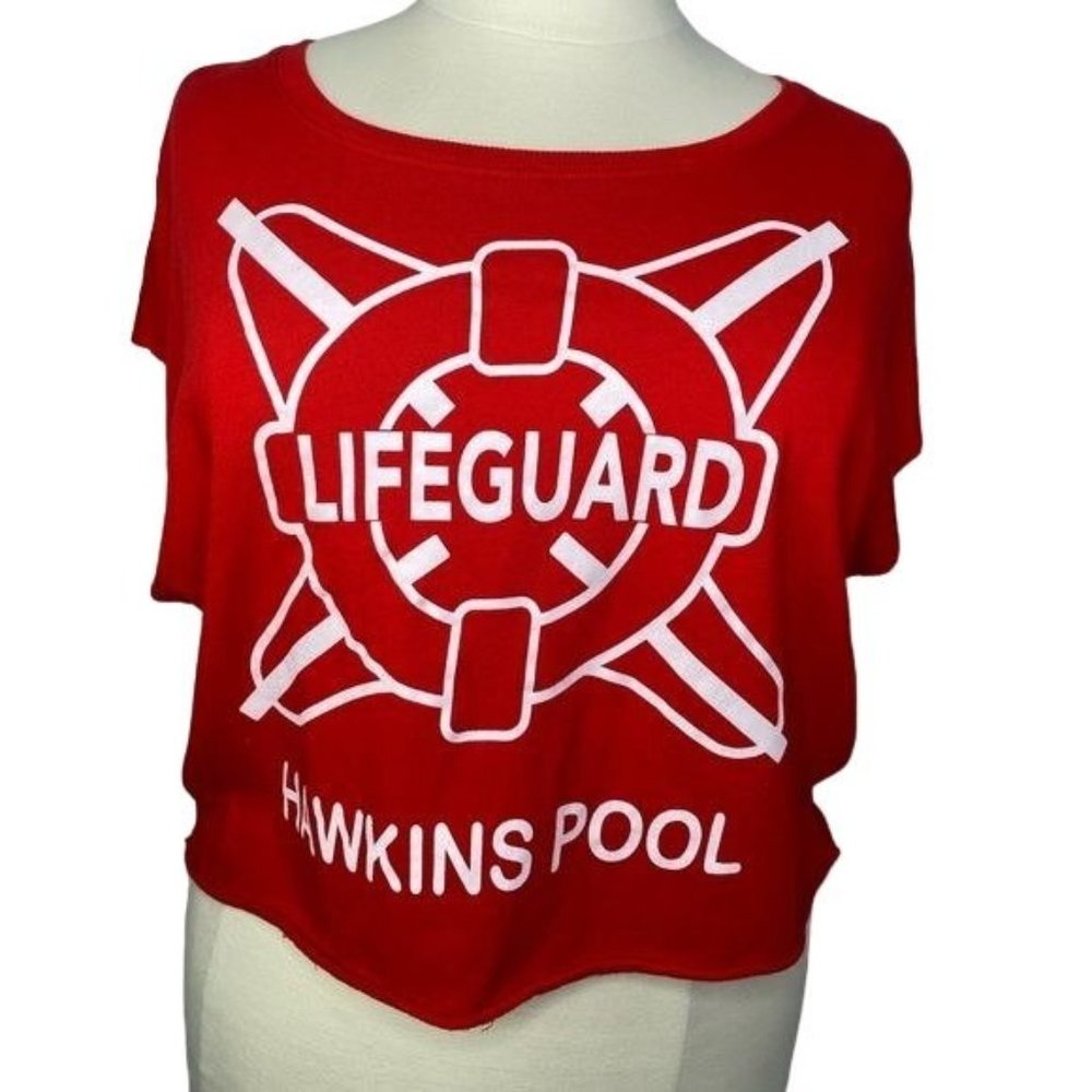 Stranger Things lifeguard Hawkins womens cropped sleeveless sweater size XXL